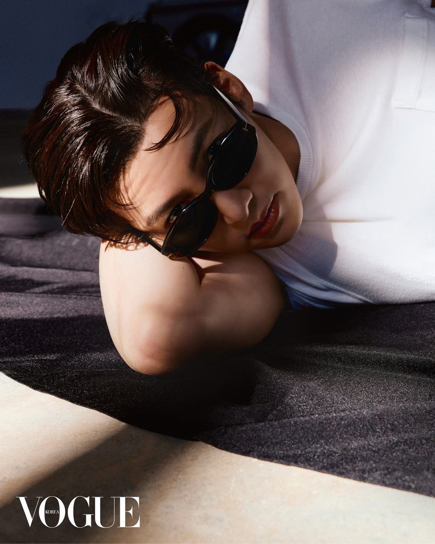 Behind-the-scenes cut of Ji Changwook