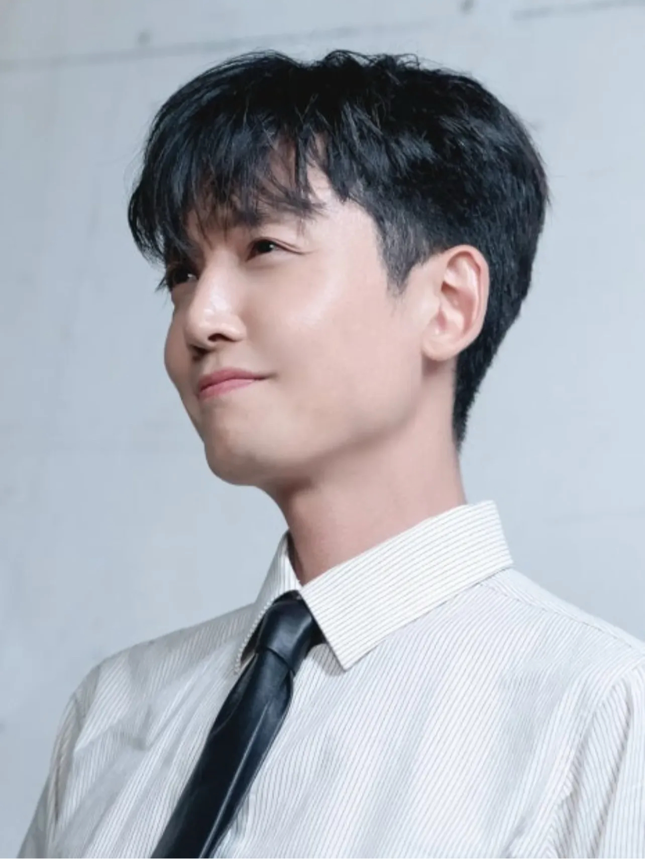 チョン・ギョンホの最新写真