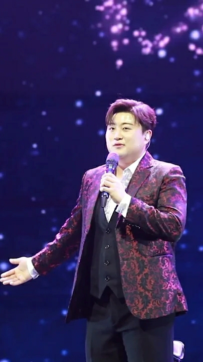 Cuplikan di balik layar dari Kim Hojoong