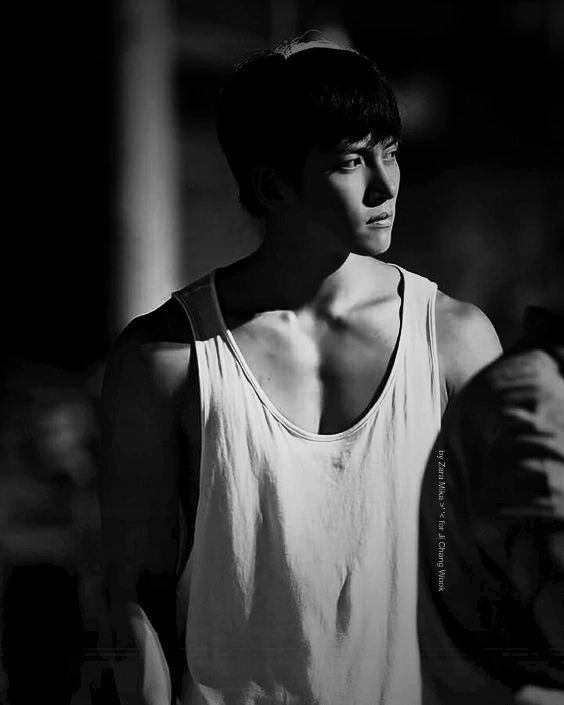 A moment captured by a fan of Ji Changwook