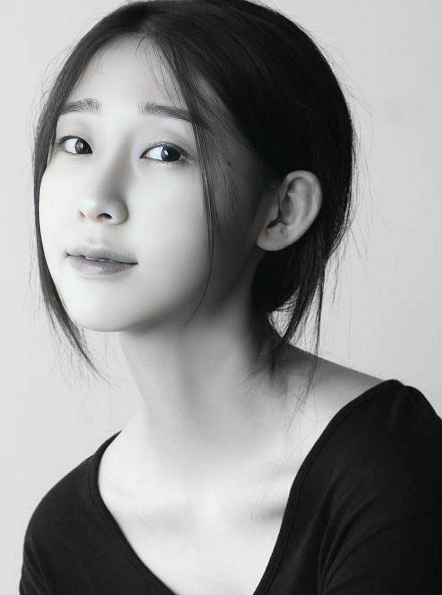 Latest photo of Han Yeji