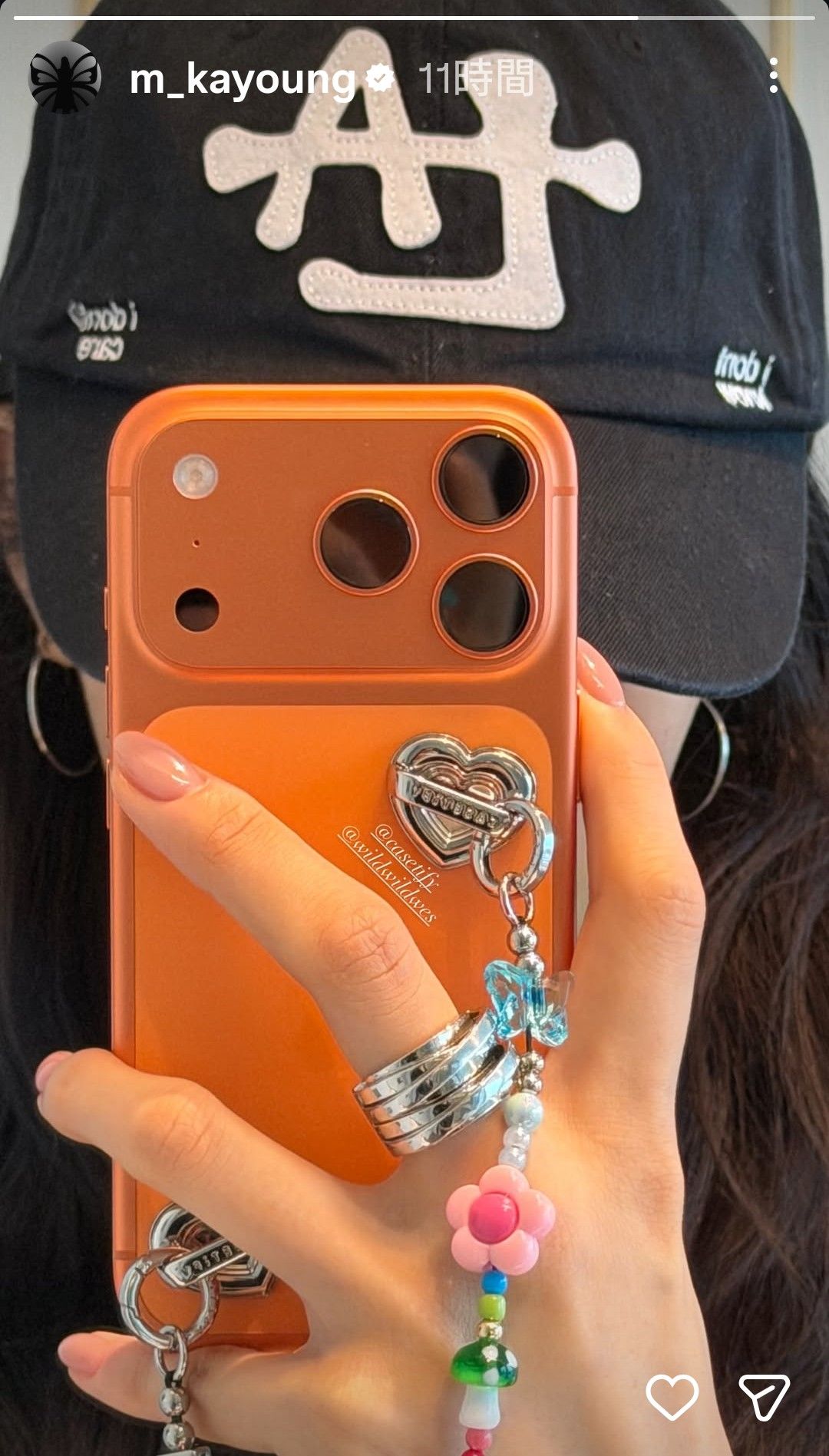 Behind-the-scenes cut of Mun Kayoung