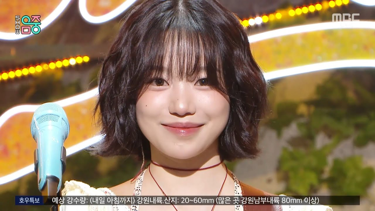 Behind-the-scenes cut of Jo Yuri