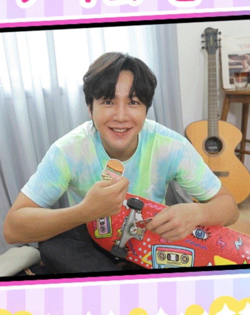 Latest photo of Jang Geunsuk