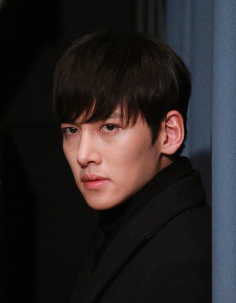 池昌旭的最新照片