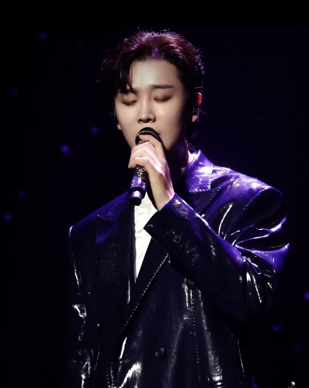 Behind-the-scenes cut of Song Minjun