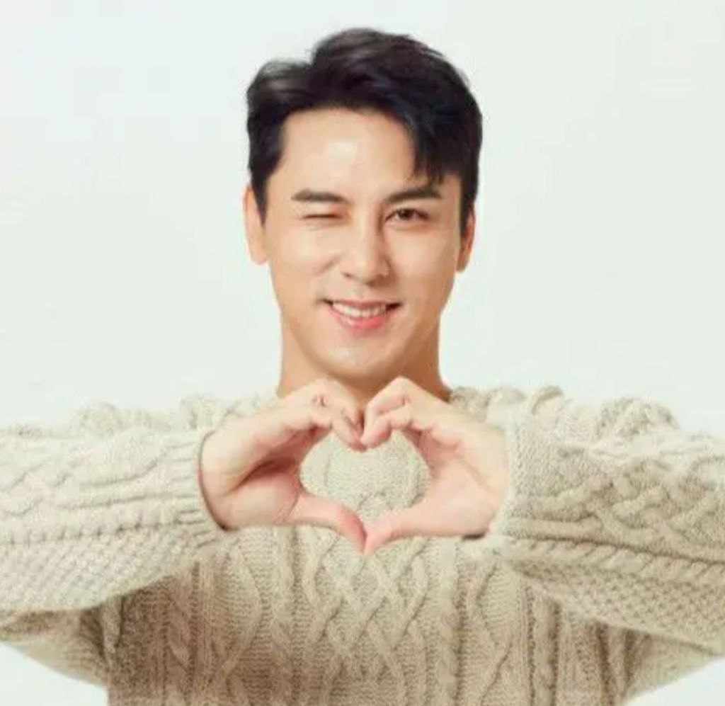 Recent activity shot of Jang Minho