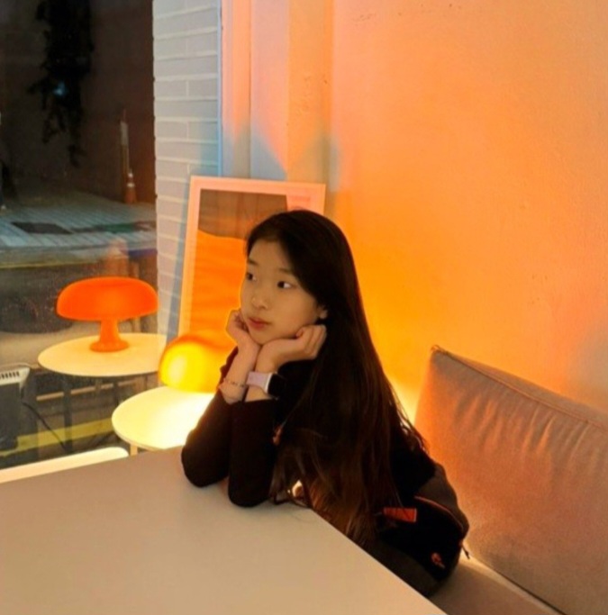 Recent activity shot of Bin Yeseo