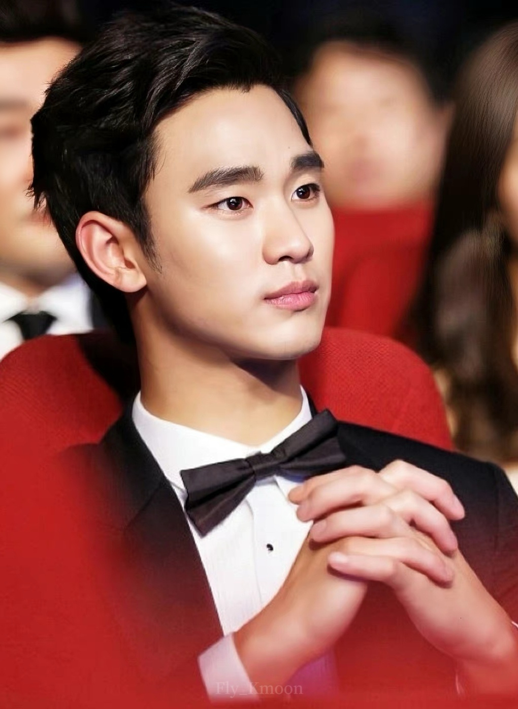 金秀賢的最新照片