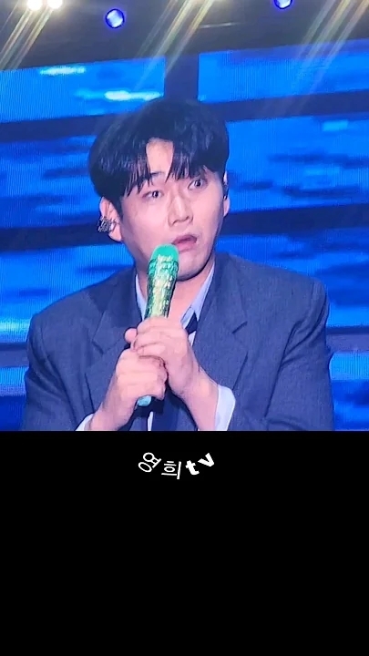 Today's popular wallpaper in Hwang Youngwoong community