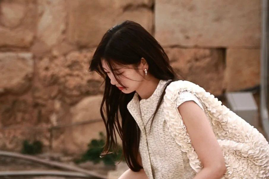 A moment captured by a fan of Jung Somin