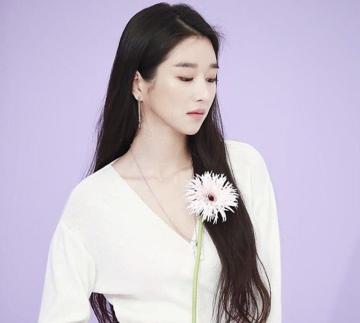 Latest photo of Seo Yeaji