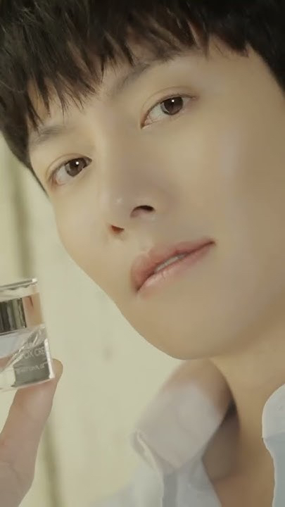 Behind-the-scenes cut of Ji Changwook