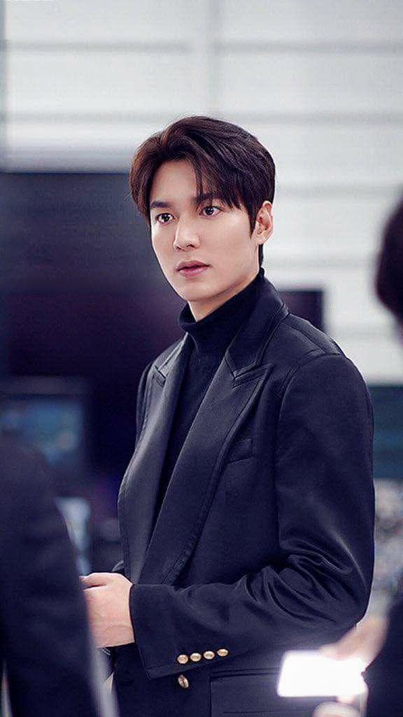 Latest photo of Lee Minho