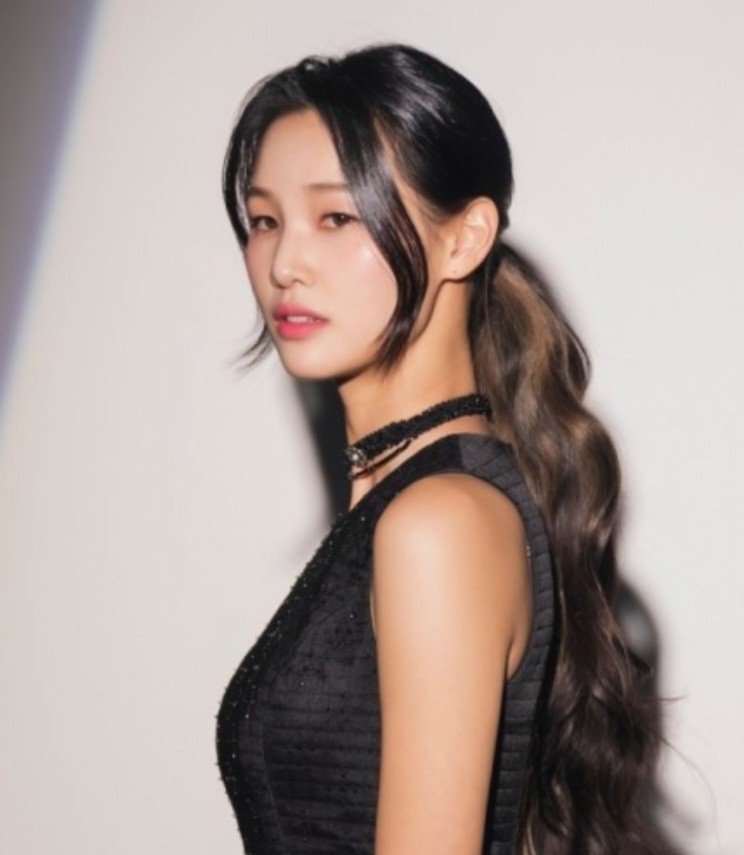 Behind-the-scenes cut of Hwang WooLim