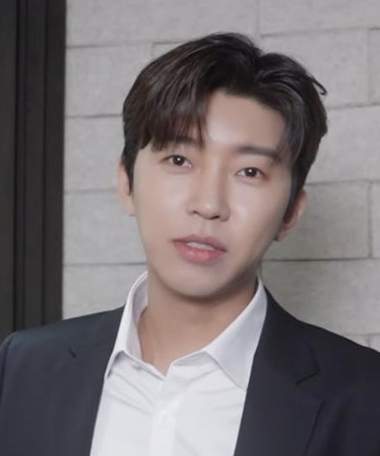 임영웅 최근 활동샷