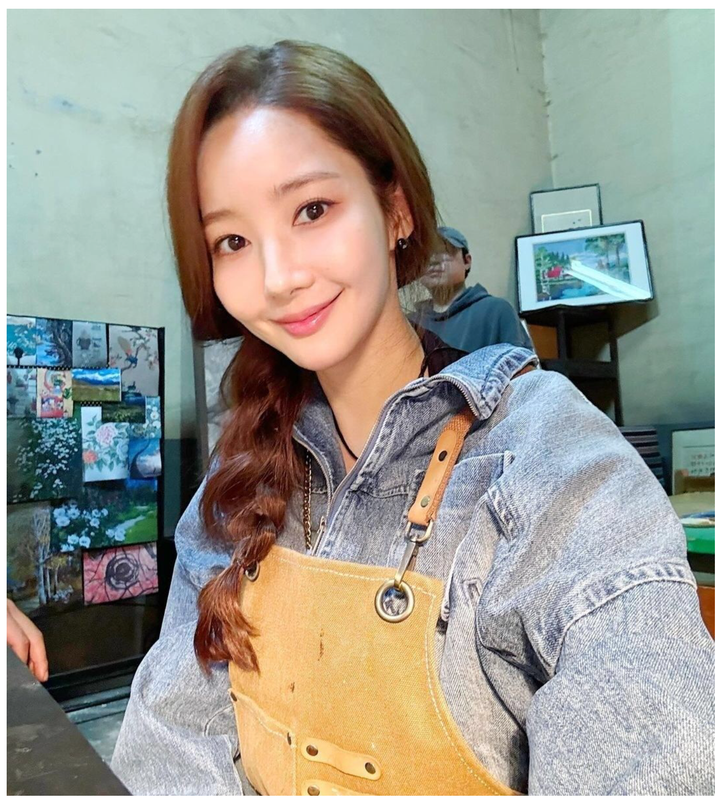 Latest photo of Park Minyoung