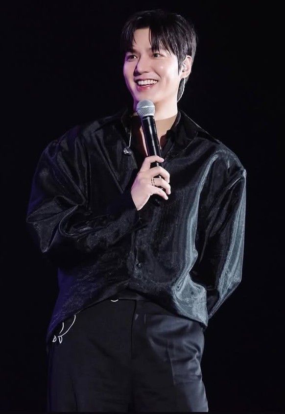 A moment captured by a fan of Lee Minho