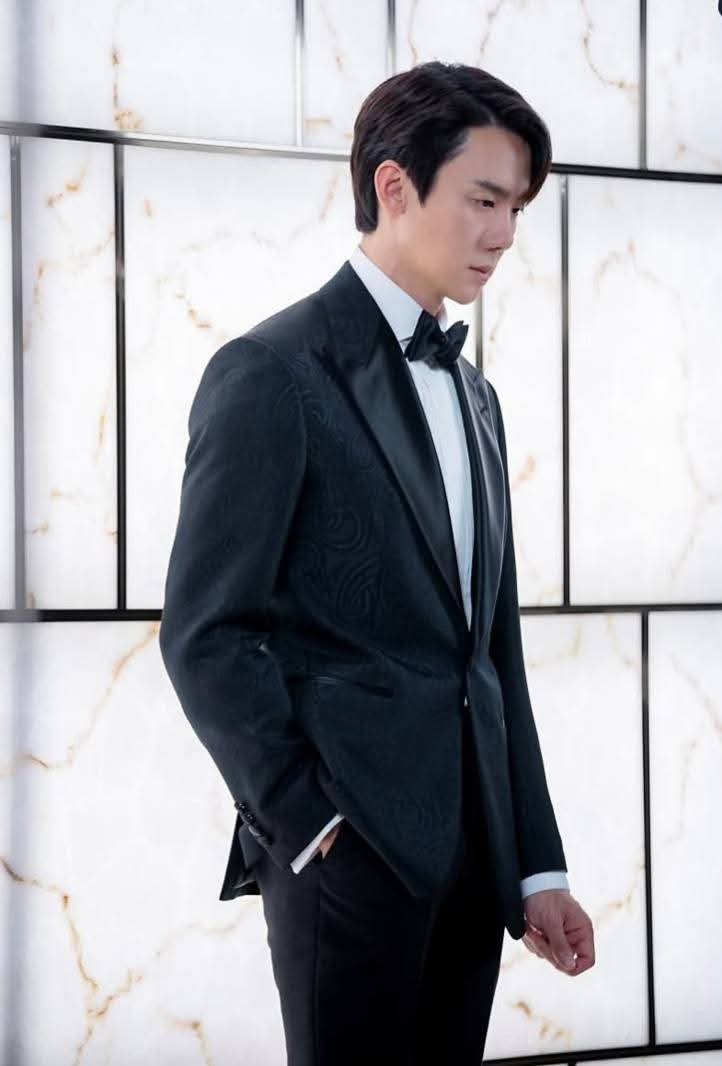 Latest photo of Yoo Yeonseok