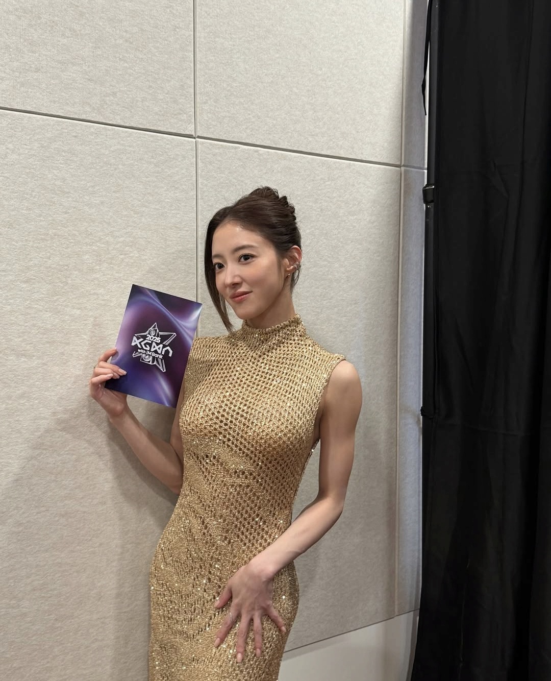 A moment captured by a fan of Lee Seyoung