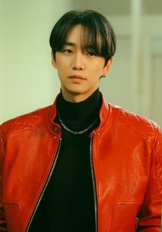 Foto kegiatan terbaru dari Lee Junho