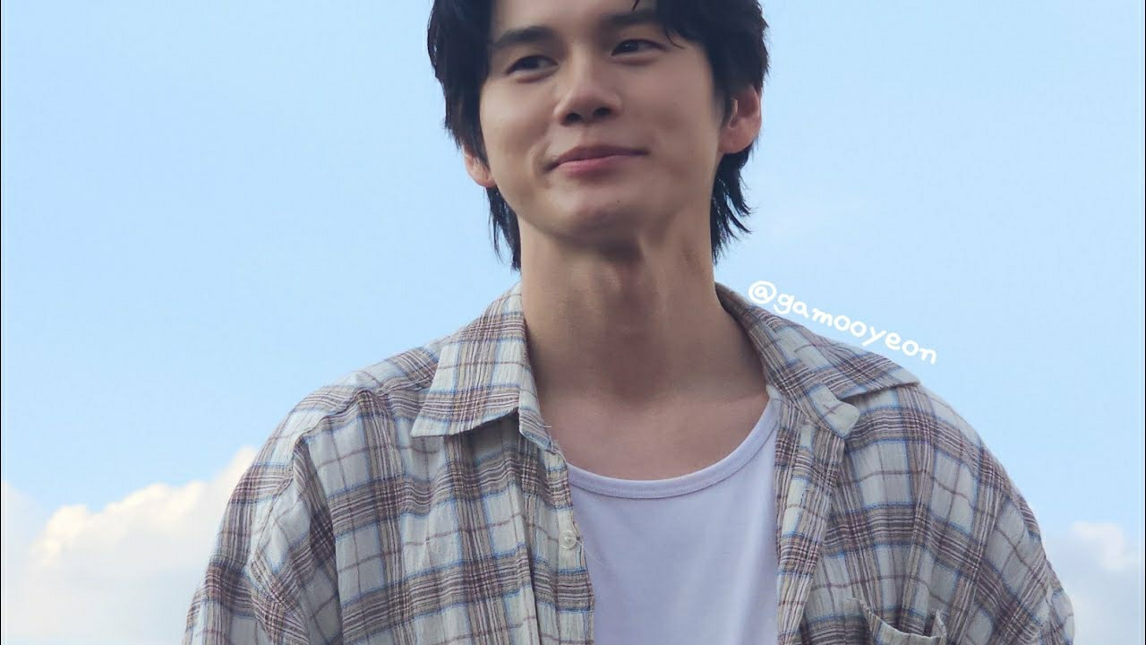 Foto terbaru dari Ong Seongwu