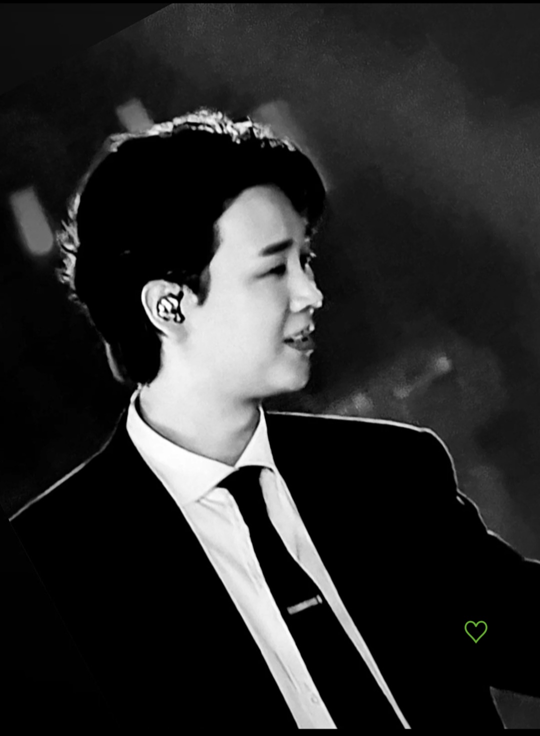 Latest photo of Song Minjun