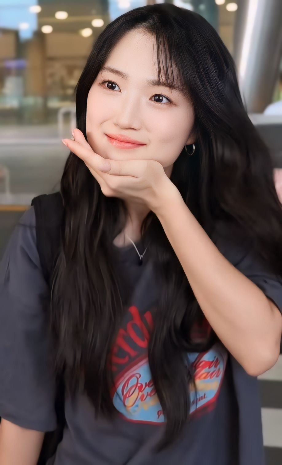 Recent activity shot of Kim Hyeyoon