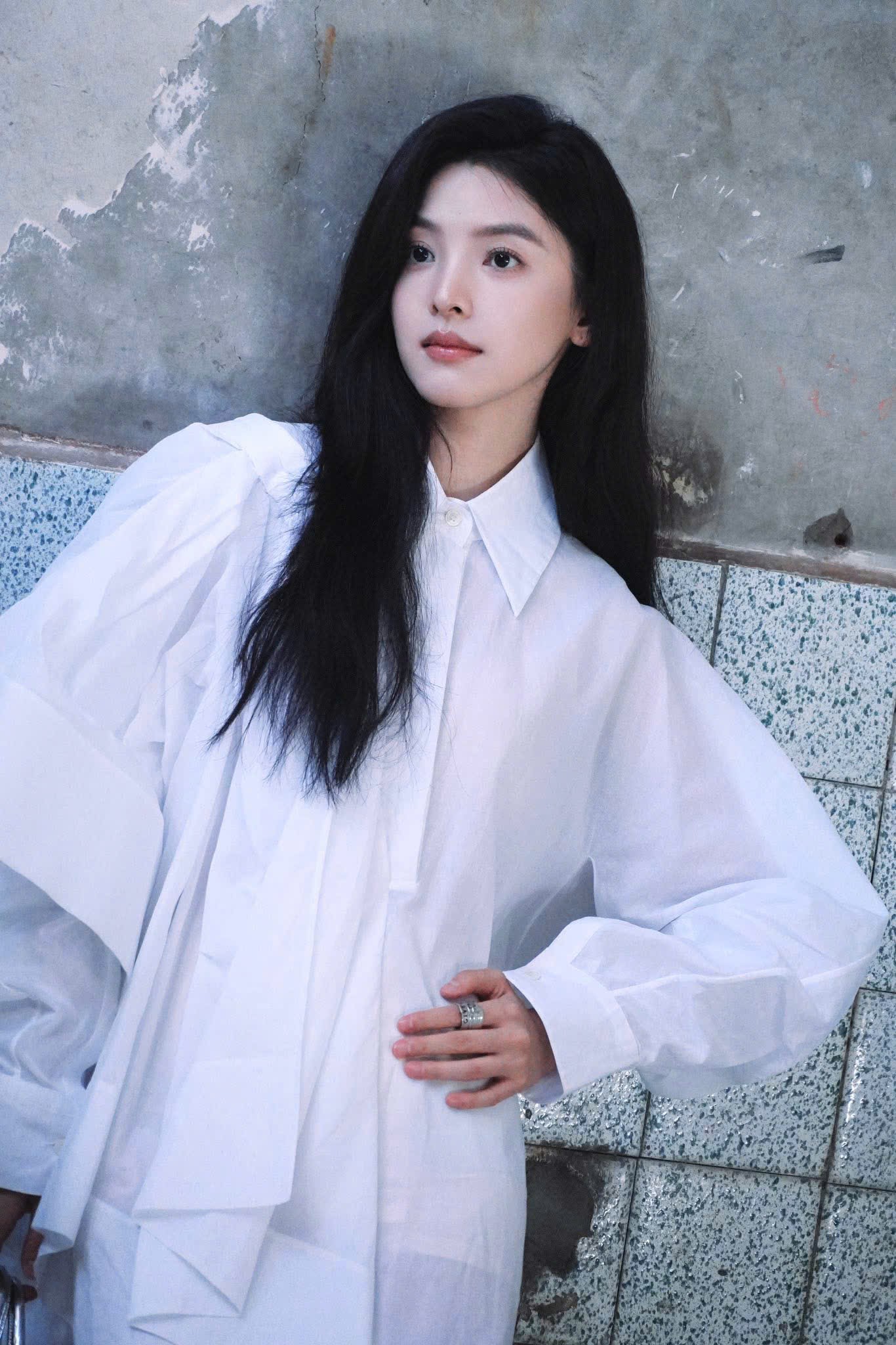 Recent activity shot of Zhang Ruonan