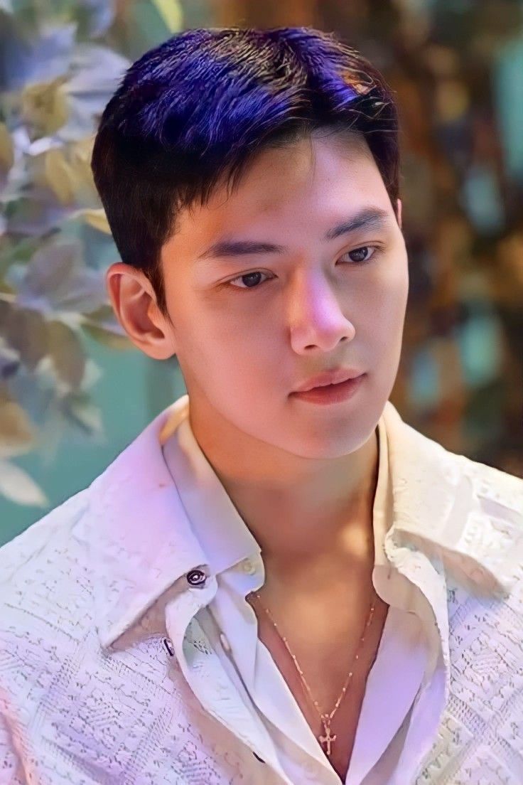 粉絲拍下的池昌旭瞬間