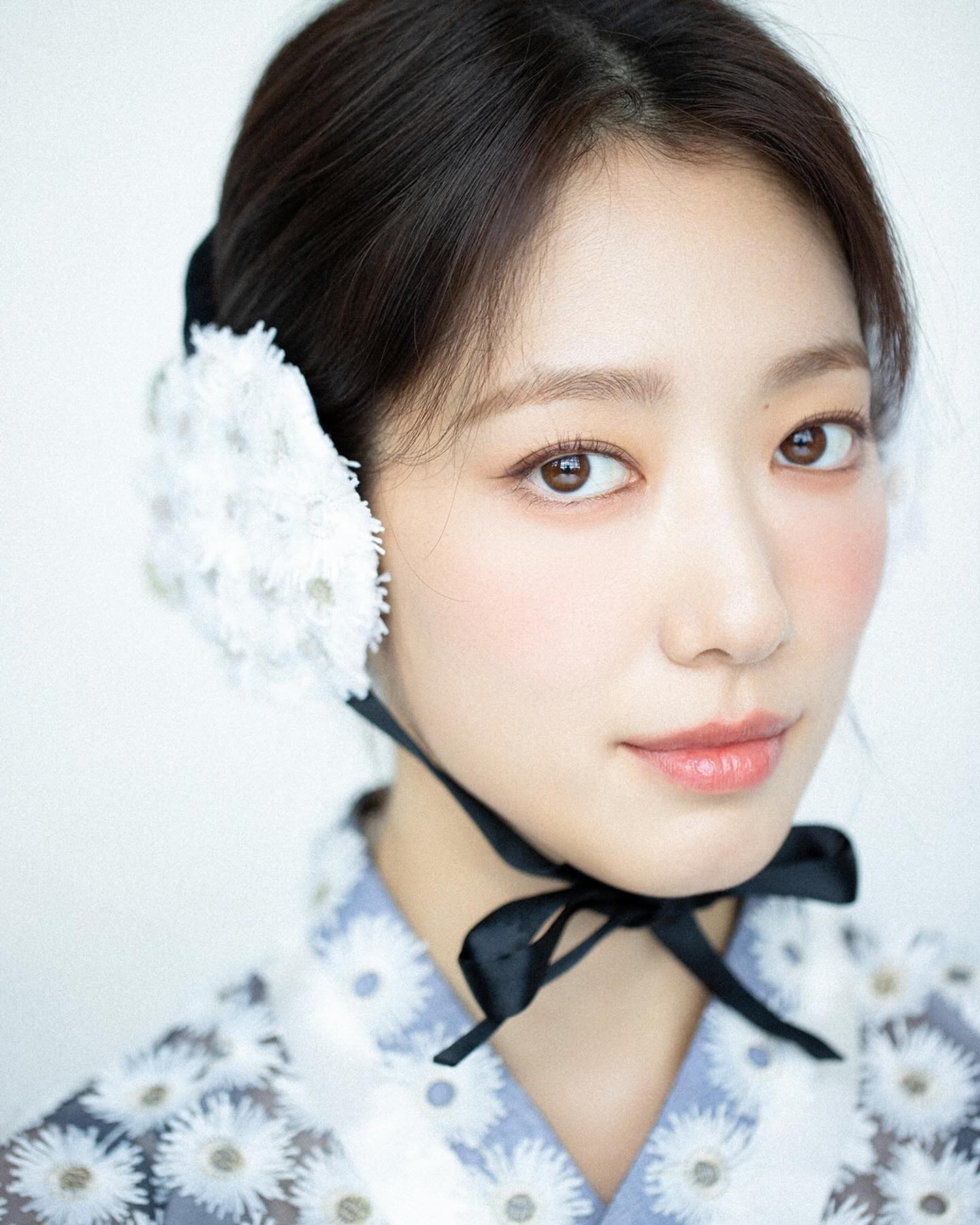Recent activity shot of Park Shinhye