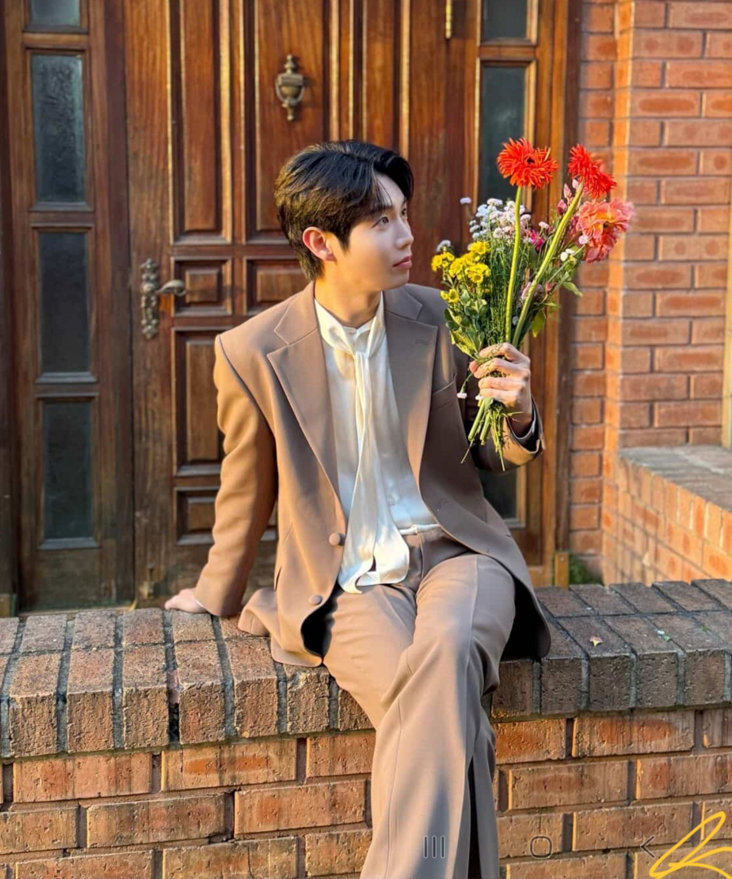 Recent activity shot of Son Taejin