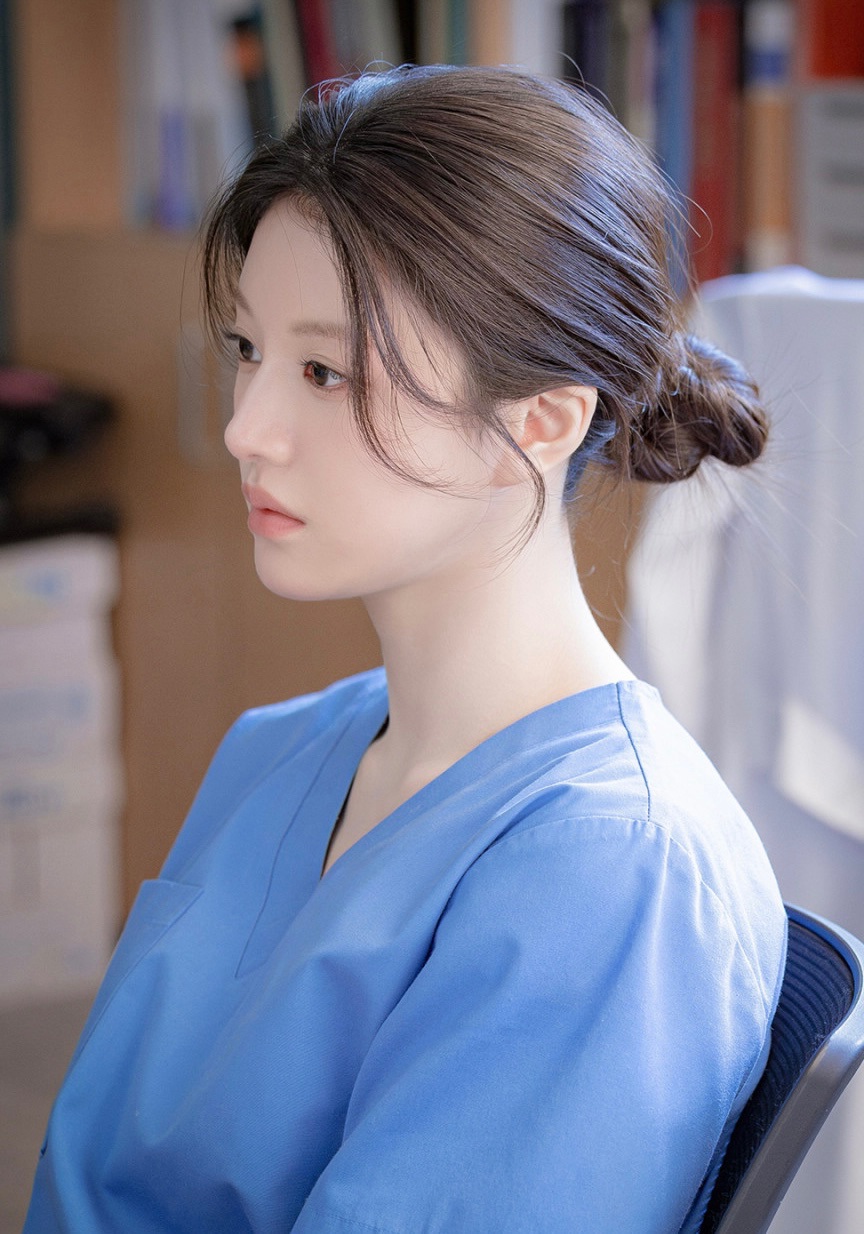 A moment captured by a fan of Go Younjung