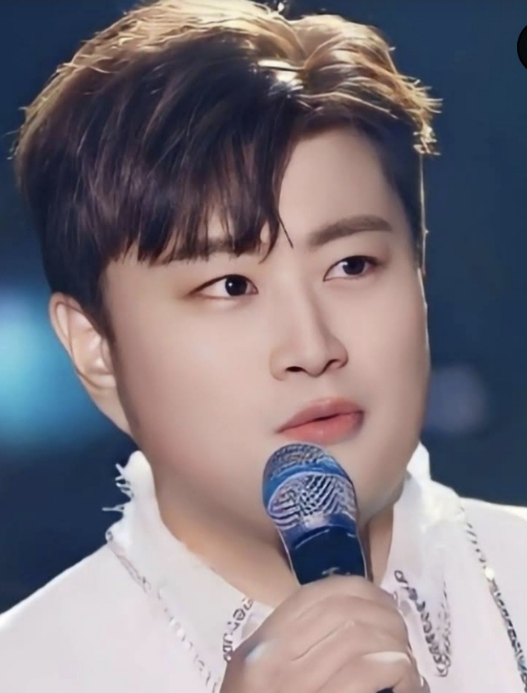 金浩中的最新照片