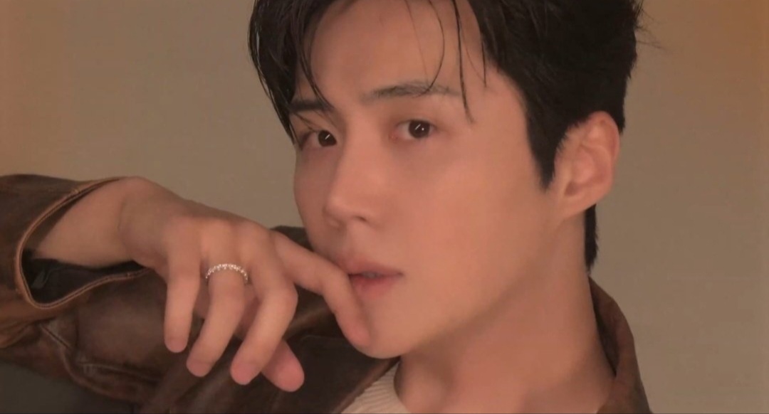 Behind-the-scenes cut of Kim Seonho