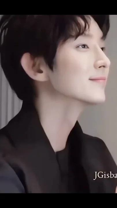 Recent activity shot of Lee Joongi