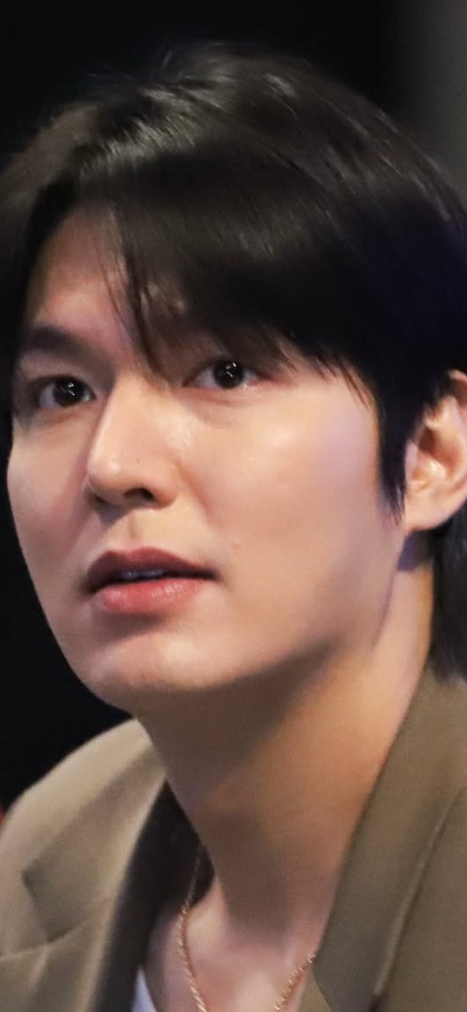 Today's popular wallpaper in Lee Minho community