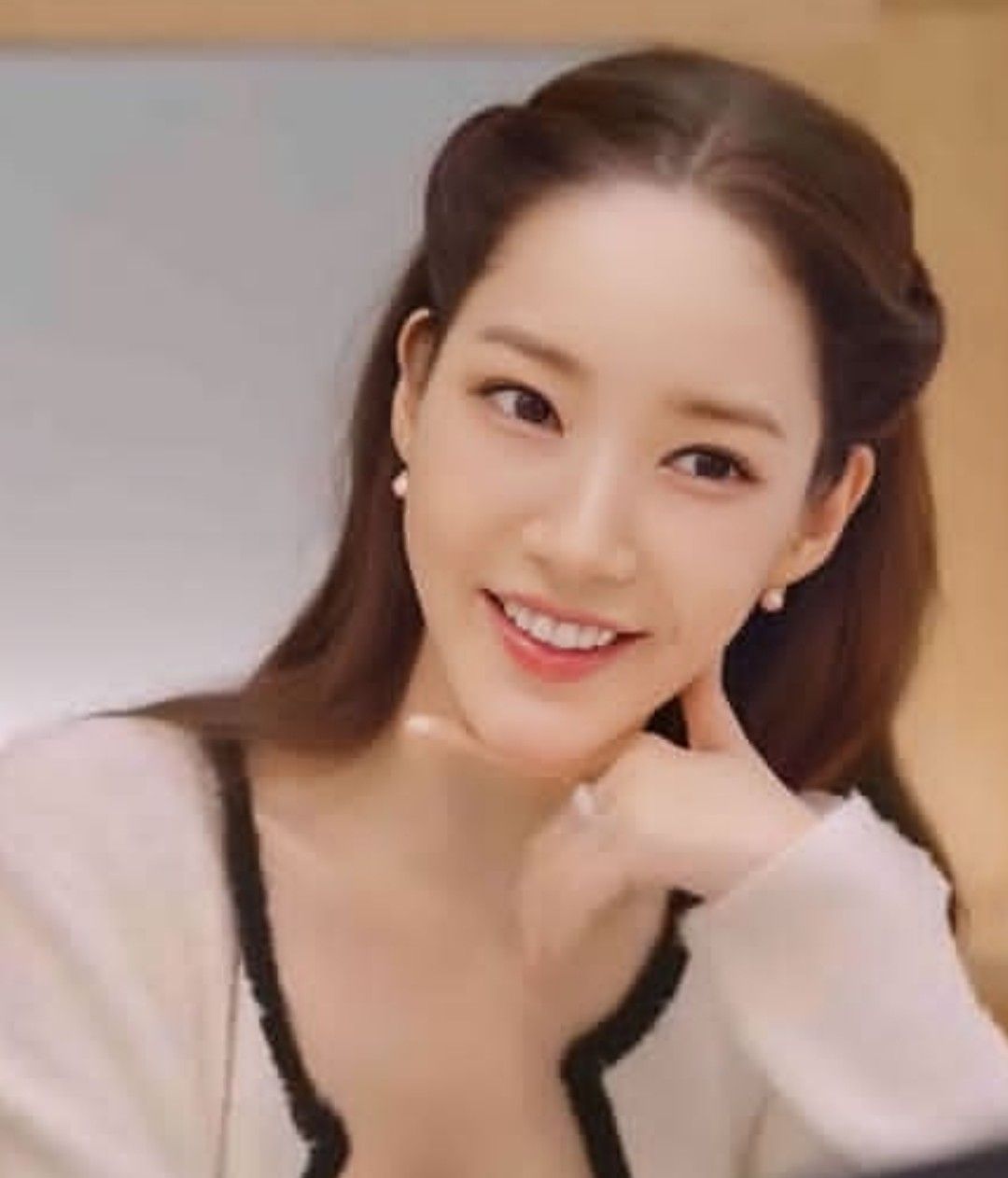 Recent activity shot of Park Minyoung