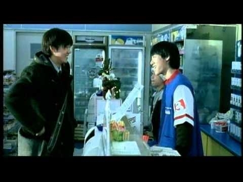 A moment captured by a fan of Lee Joongi