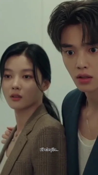 Behind-the-scenes cut of Song Kang