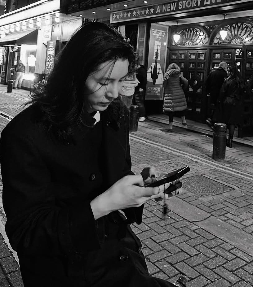 Behind-the-scenes cut of No Minwoo