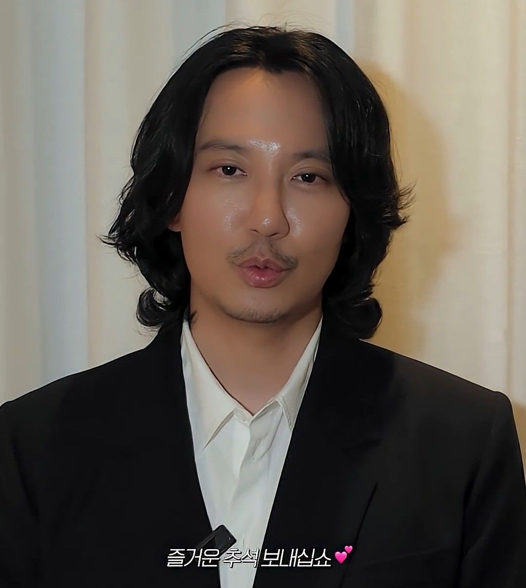 Behind-the-scenes cut of Kim Namgil
