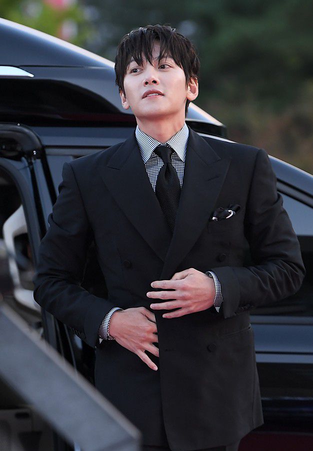 Latest photo of Ji Changwook