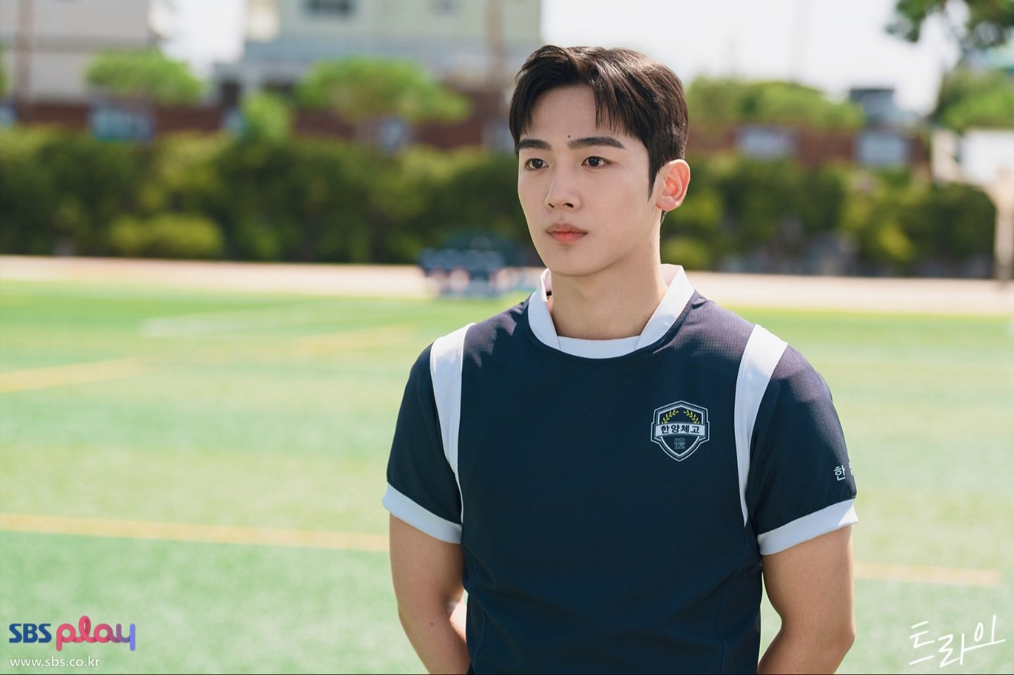 Behind-the-scenes cut of Kim Yohan