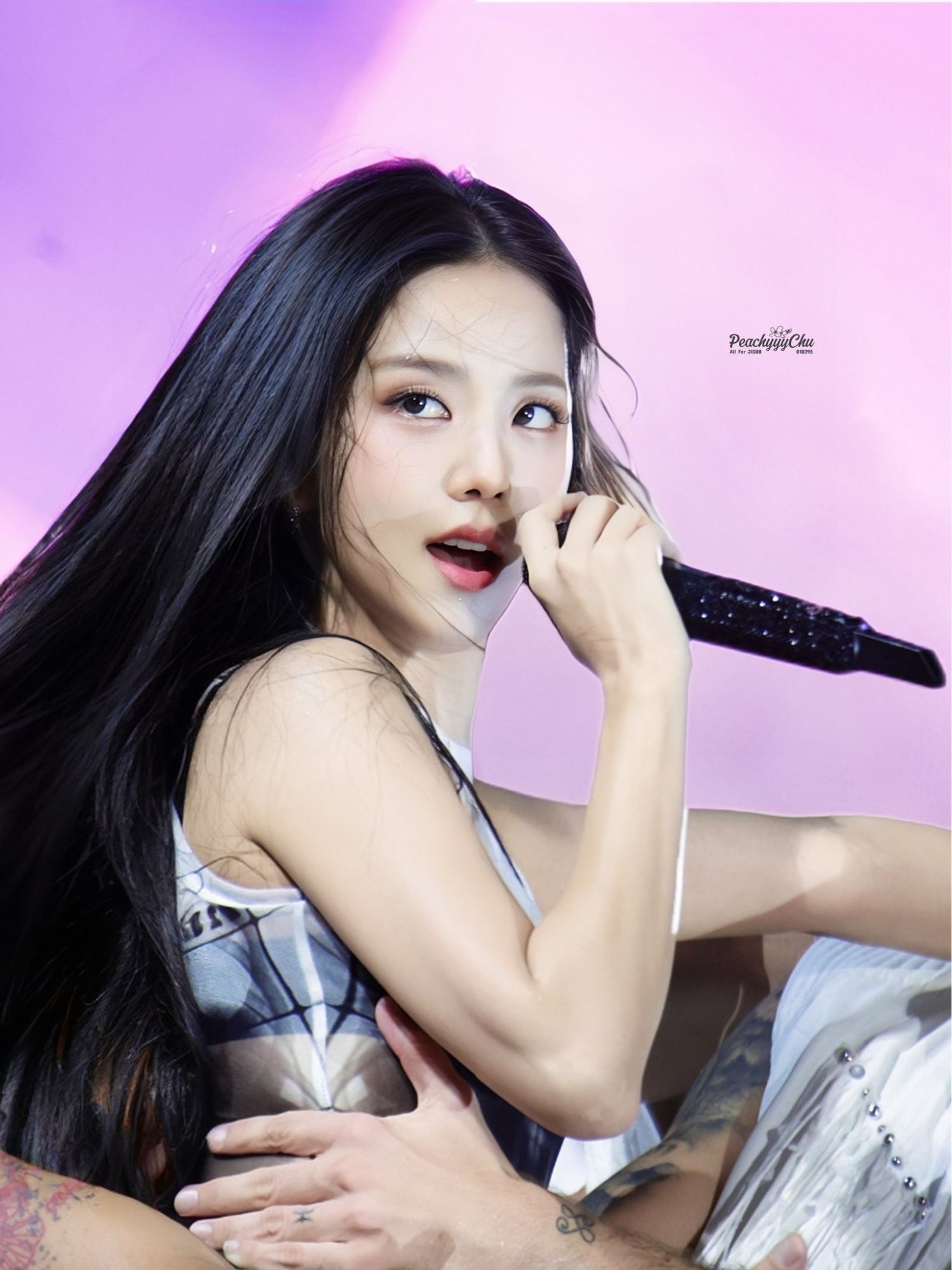 Recent activity shot of Jisoo (1995)