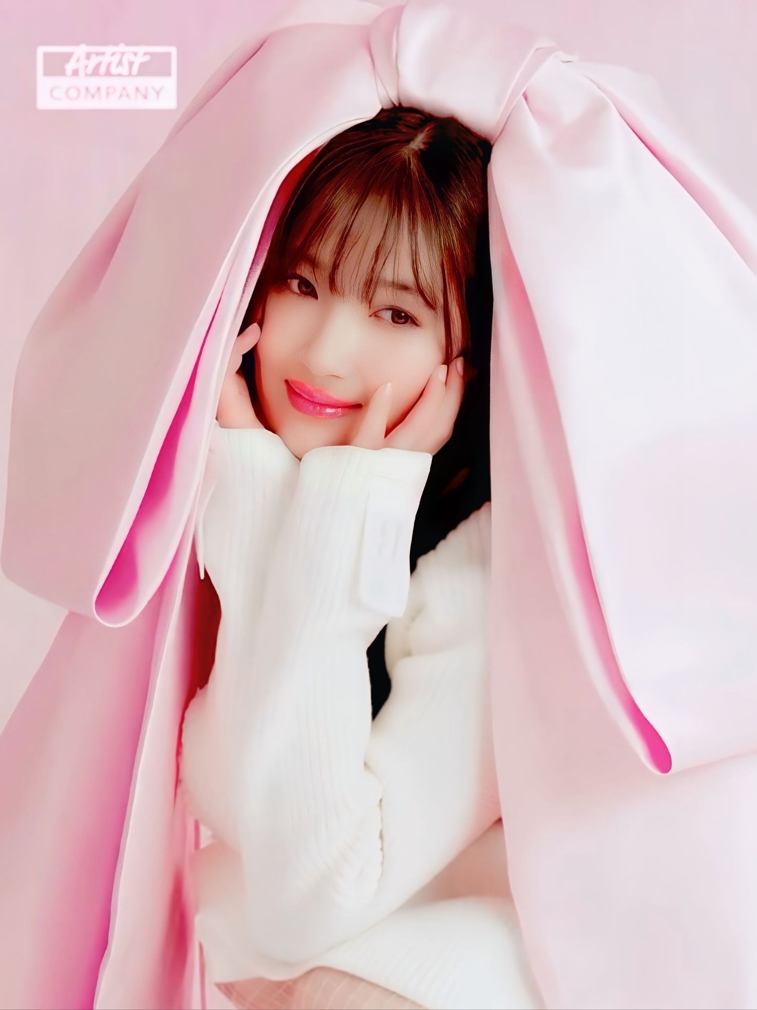 Recent activity shot of Kim Hyeyoon