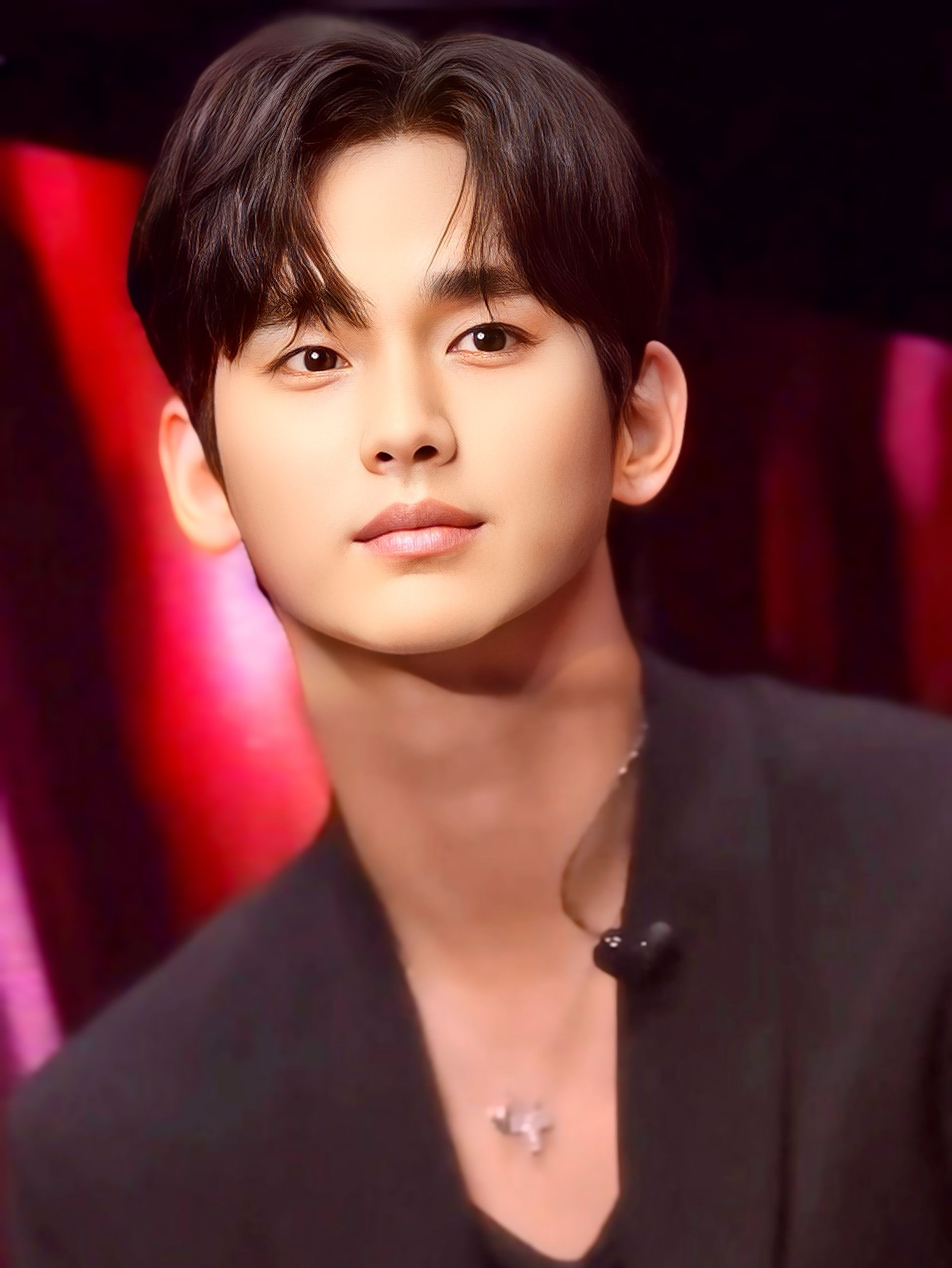 A moment captured by a fan of Kim Soohyun