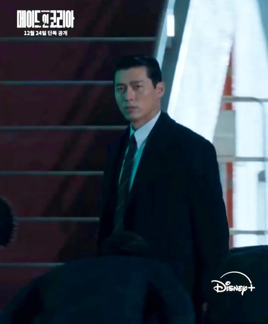 Cuplikan di balik layar dari Hyun Bin