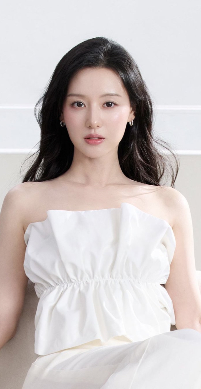 Latest photo of Kim Jiwon