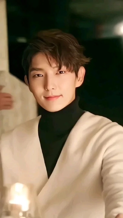 Today's popular wallpaper in Lee Joongi community